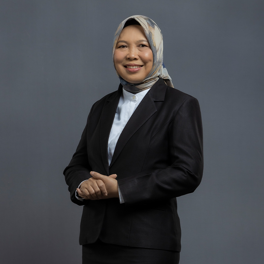  Fajarini Puntodewi