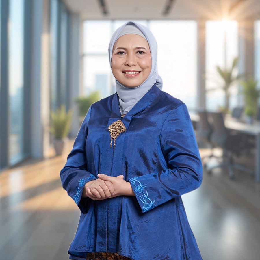  Fajarini Puntodewi