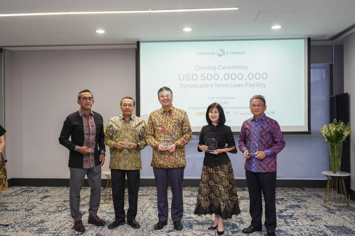 Closing Ceremony Syndicated Term Loan Facility