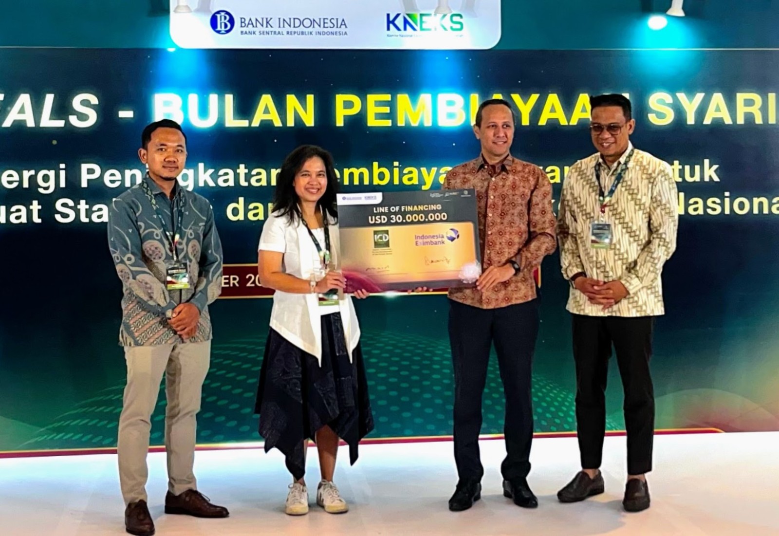 Indonesia Eximbank Tandatangani Letter of Intent untuk Perkuat Kerja Sama Investasi Syariah dan Dukung Sektor Keuangan Indonesia