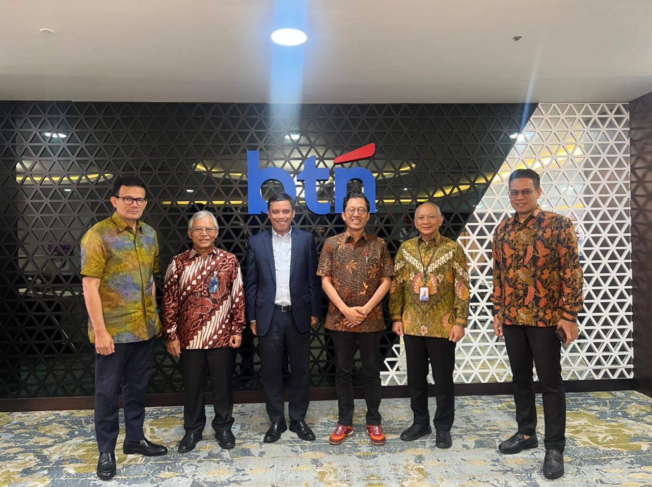 Dukung Eksportir Indonesia Mendunia, LPEI Perkuat Sinergi bersama Perbankan